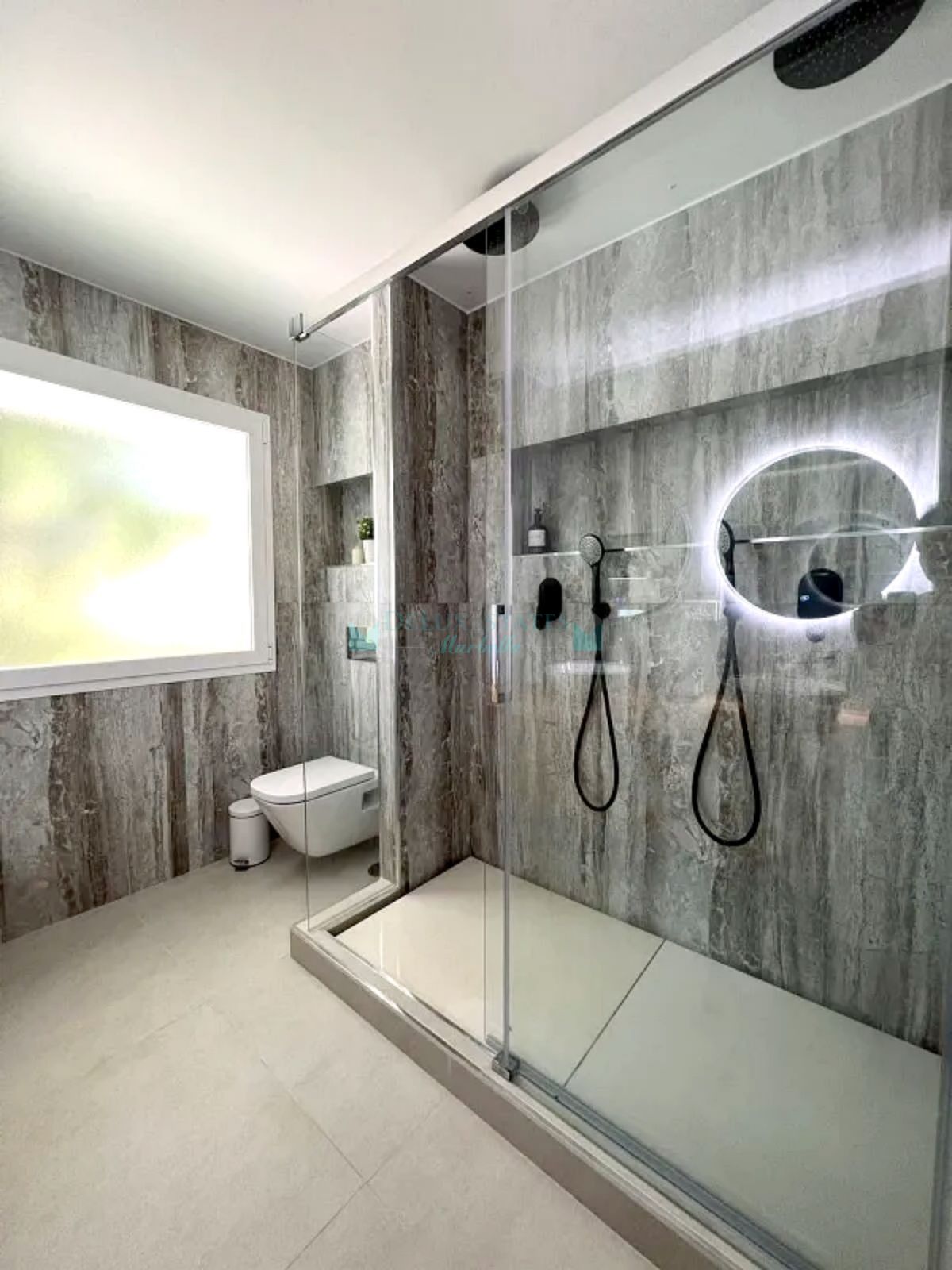 Penthouse for rent in La Quinta, Benahavis