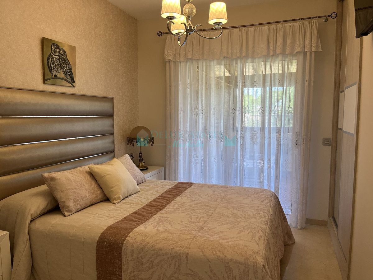 Penthouse for sale in Estepona