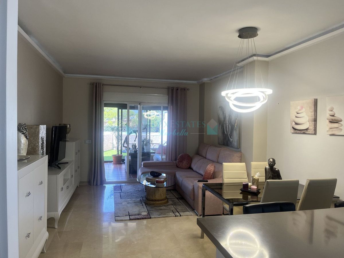Penthouse for sale in Estepona