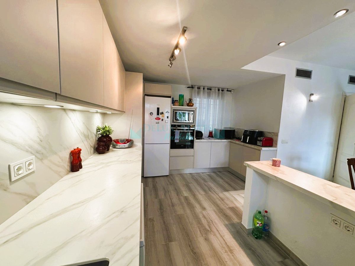 Ground Floor Apartment for sale in Nueva Andalucia