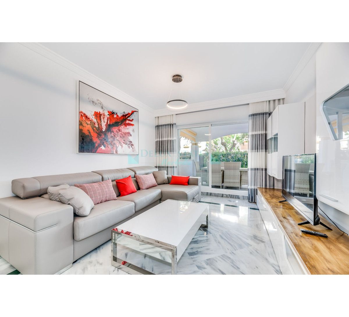 Apartamento Planta Baja en venta en Nueva Andalucia