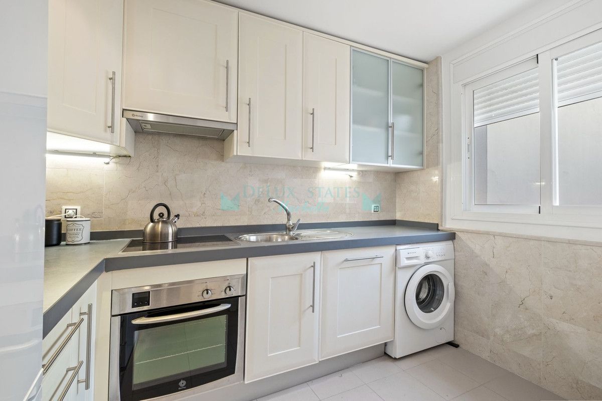 Apartment for sale in Nueva Andalucia