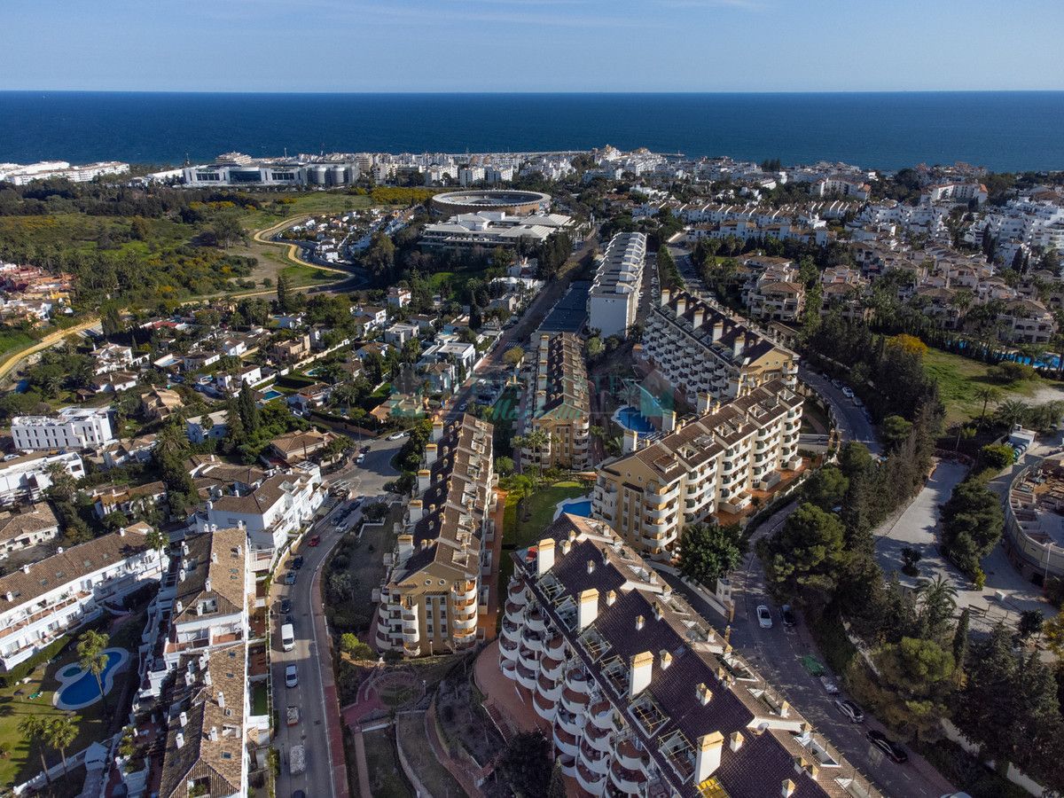 Apartment for sale in Nueva Andalucia