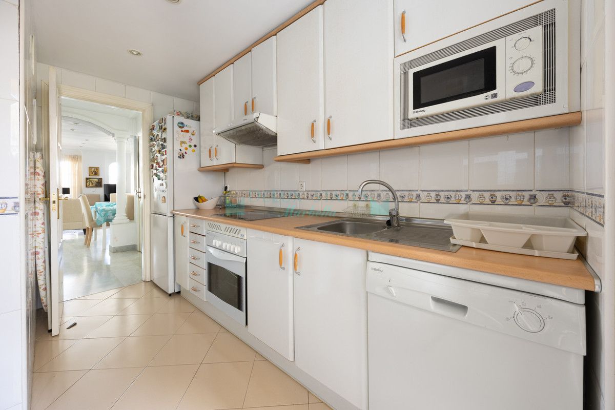 Apartment for sale in Nueva Andalucia