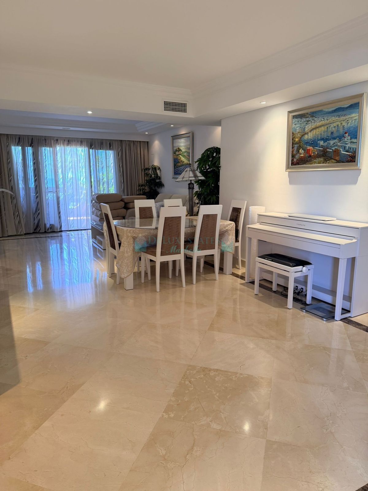 Apartment for sale in New Golden Mile, Estepona
