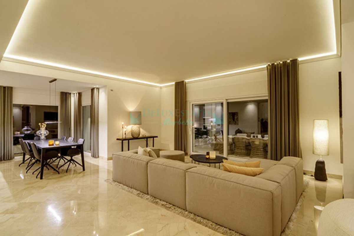 Villa en alquiler en Nueva Andalucia