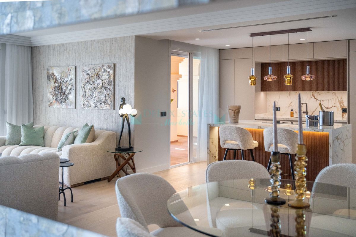 Apartment for sale in Nueva Andalucia