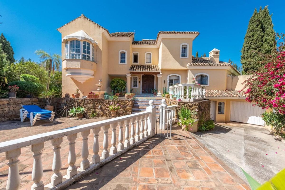 Villa for sale in Marbella