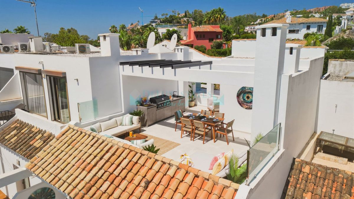 Adosado en venta en La Quinta, Benahavis
