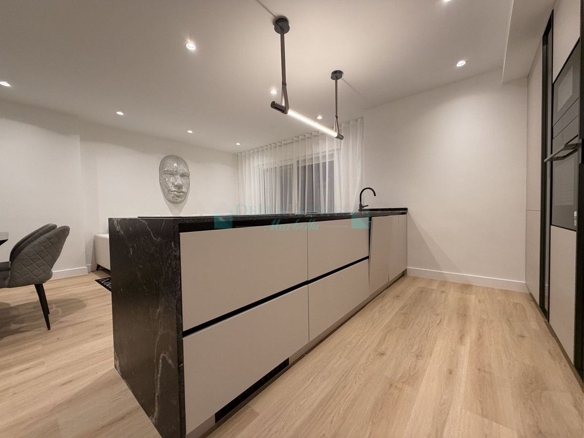 Apartment for sale in Nueva Andalucia