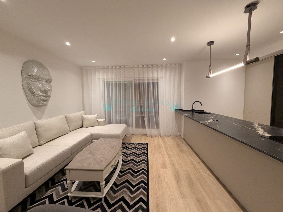 Apartment for sale in Nueva Andalucia