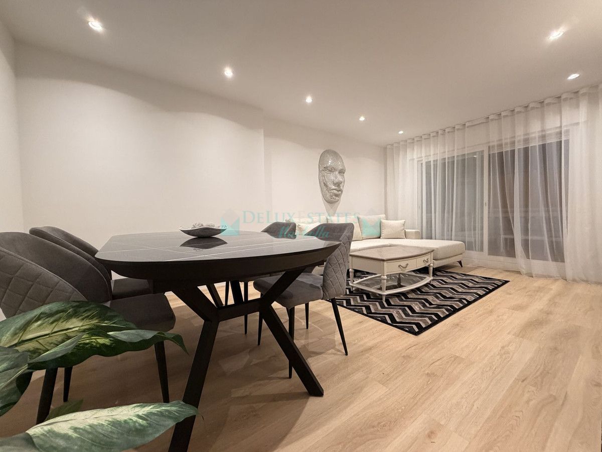 Apartment for sale in Nueva Andalucia