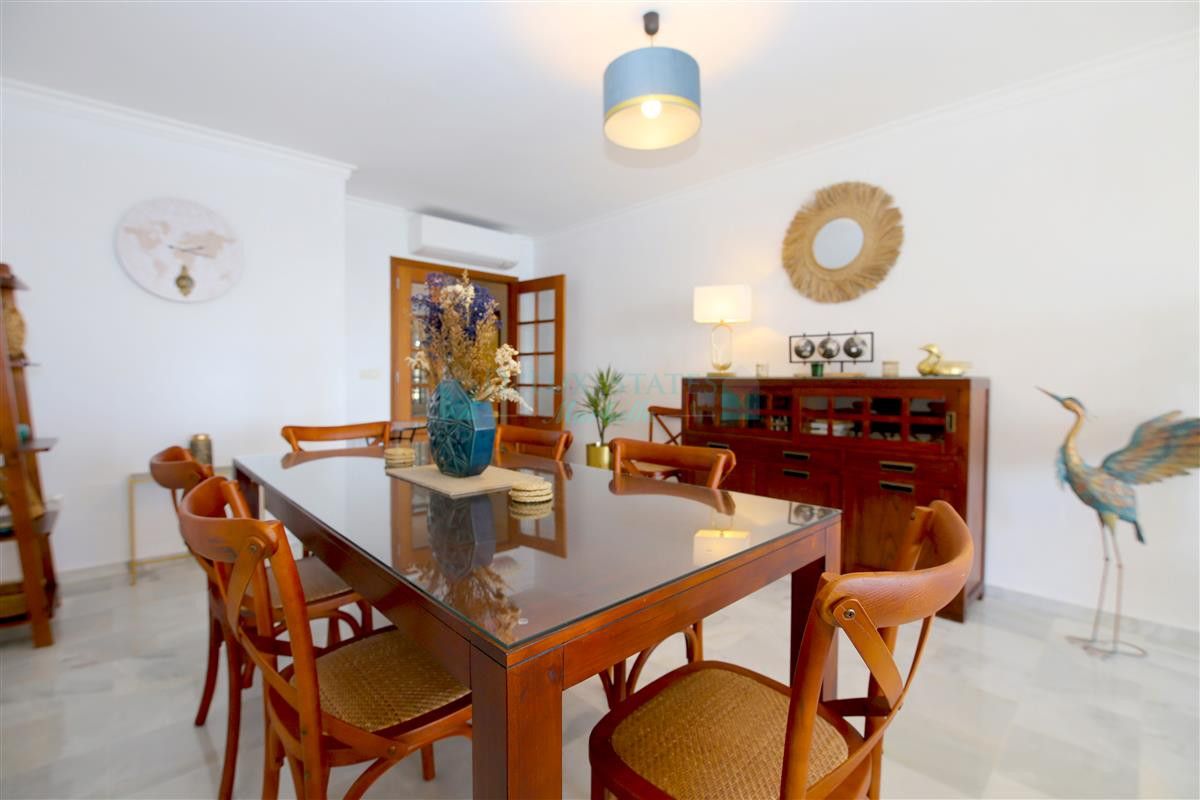 Apartamento en alquiler en Estepona