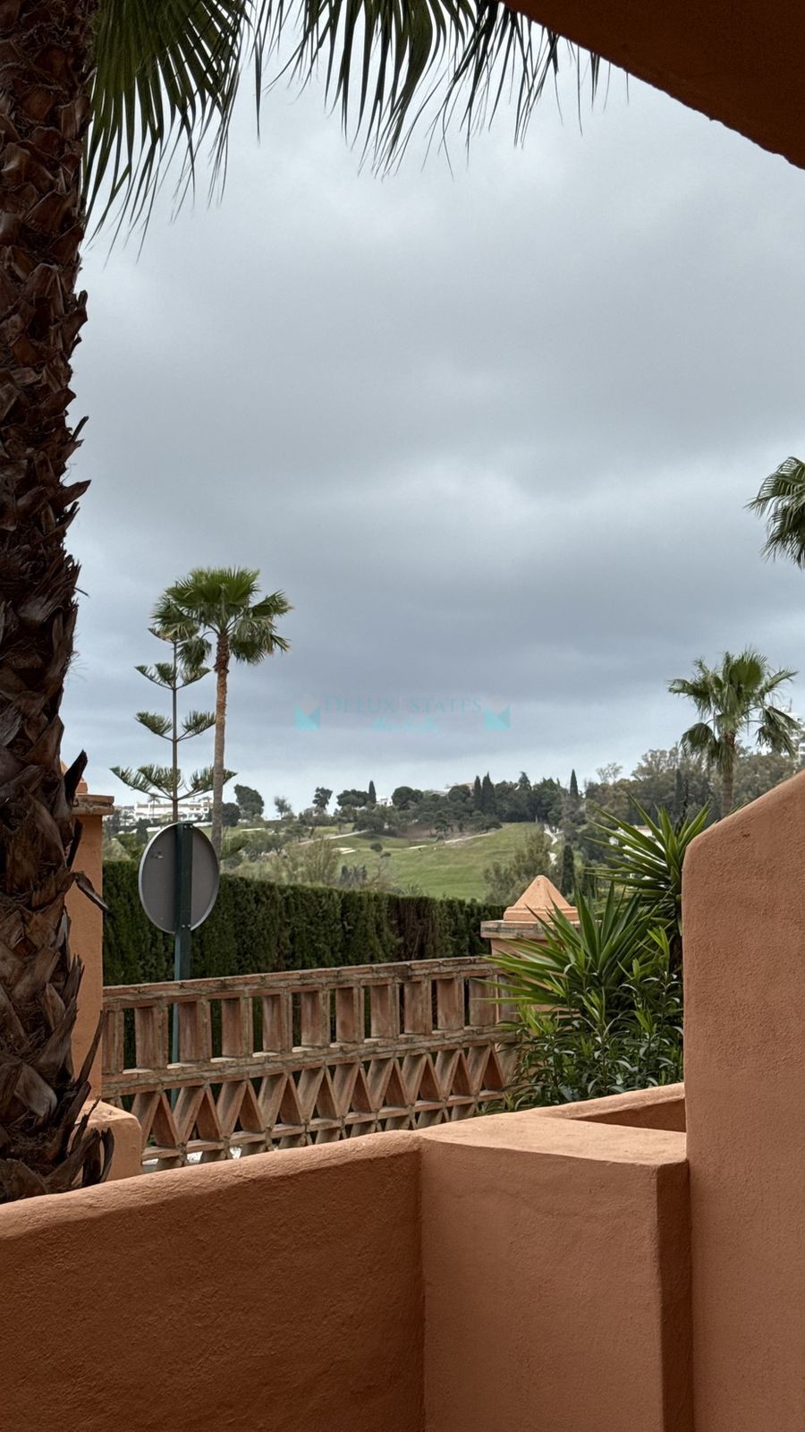 Ground Floor Apartment for sale in El Paraiso, Estepona
