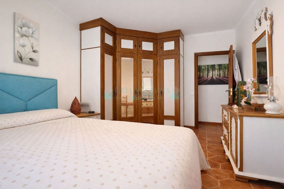 Apartamento en venta en Estepona