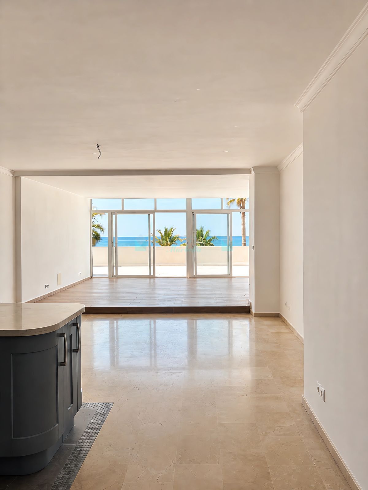 Ground Floor Apartment for sale in Estepona