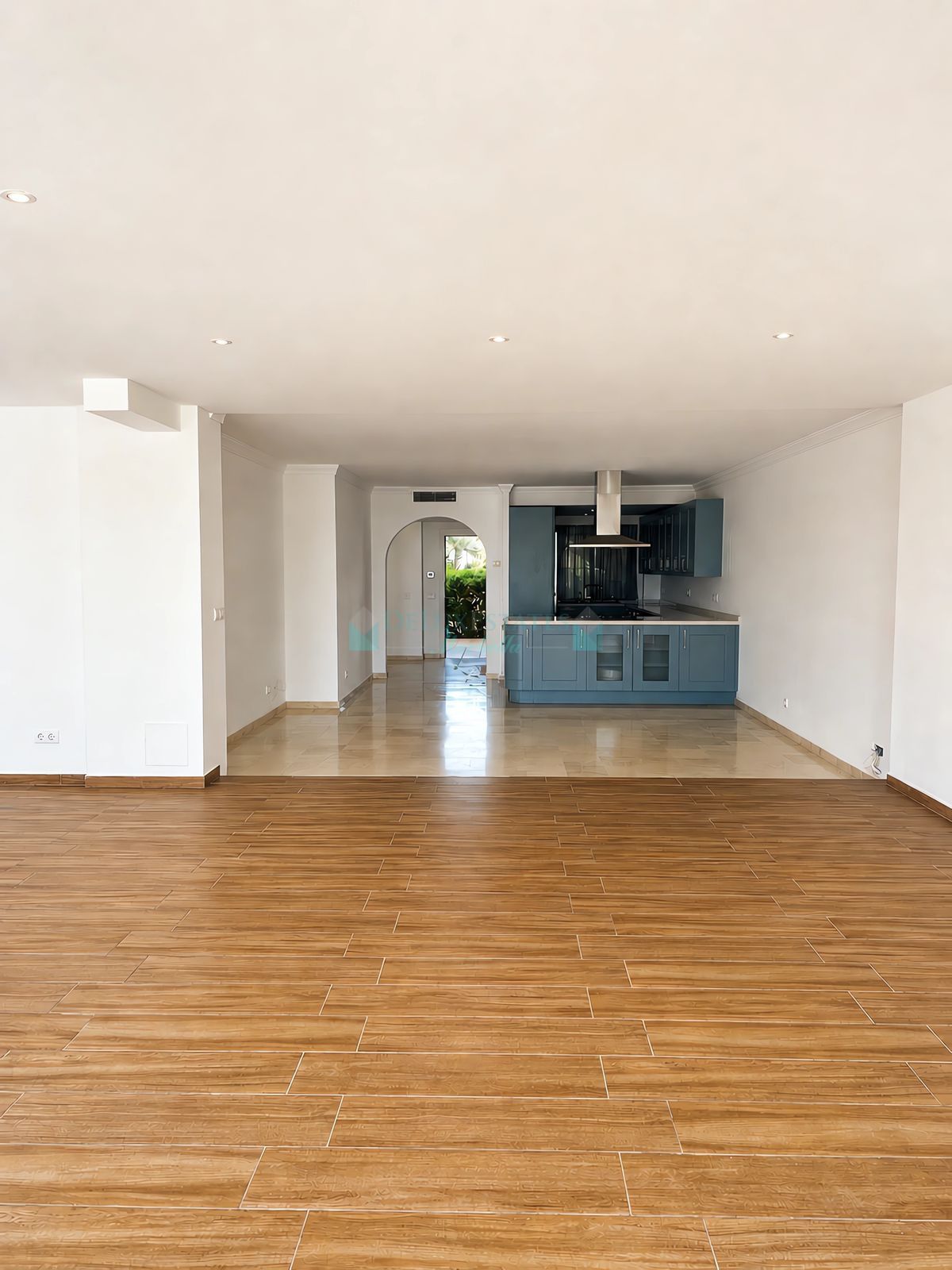 Ground Floor Apartment for sale in Estepona