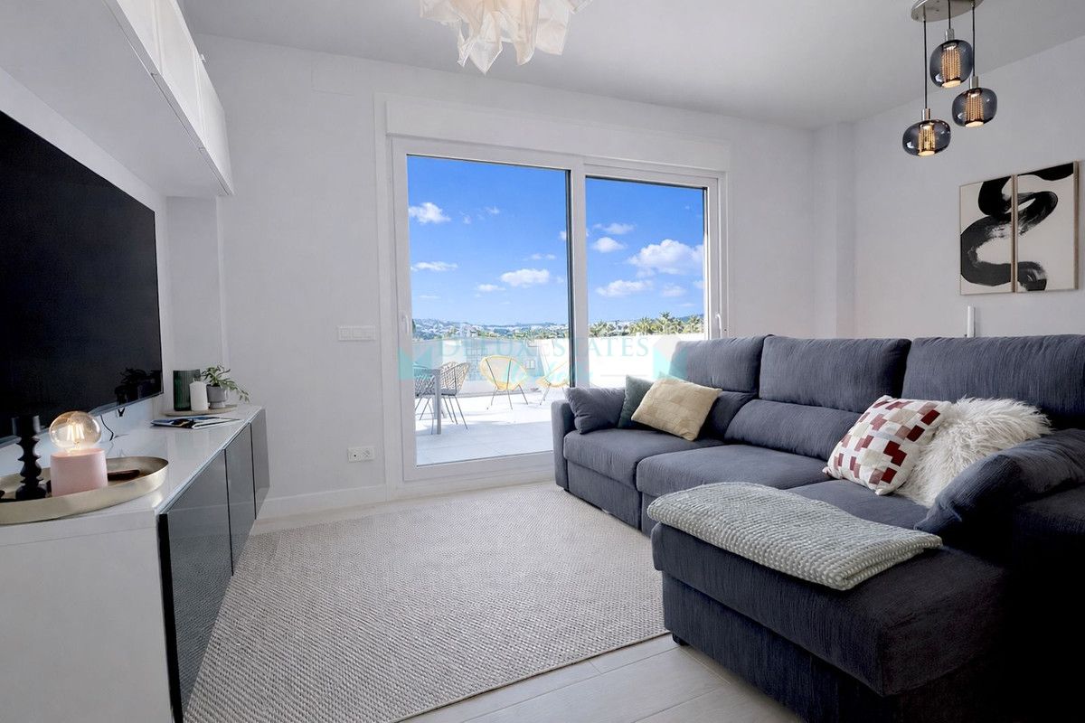 Penthouse for sale in Estepona