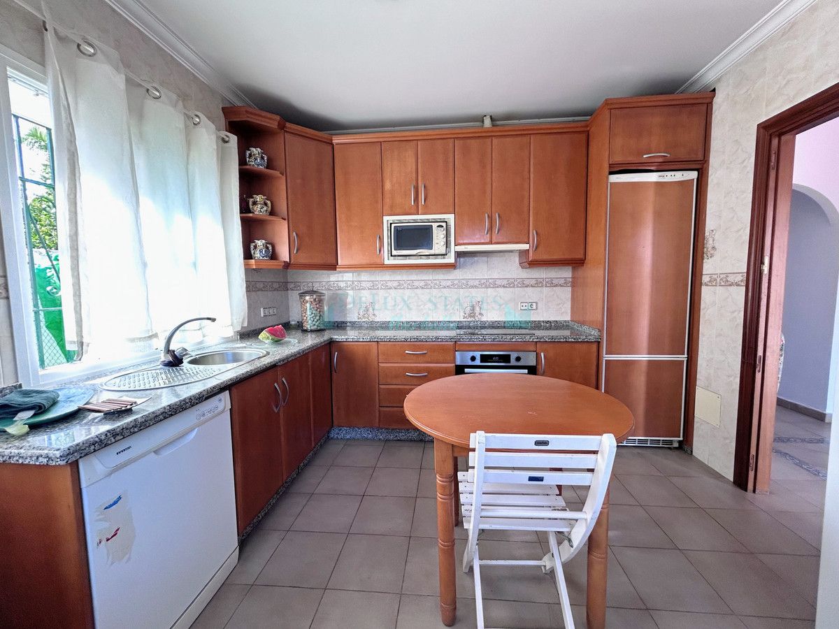 Villa for sale in San Pedro de Alcantara