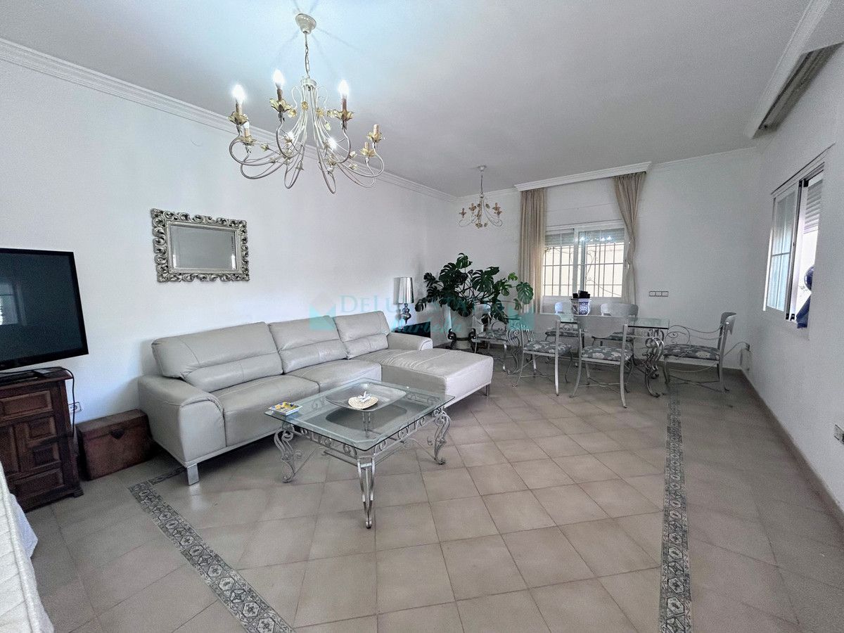 Villa for sale in San Pedro de Alcantara