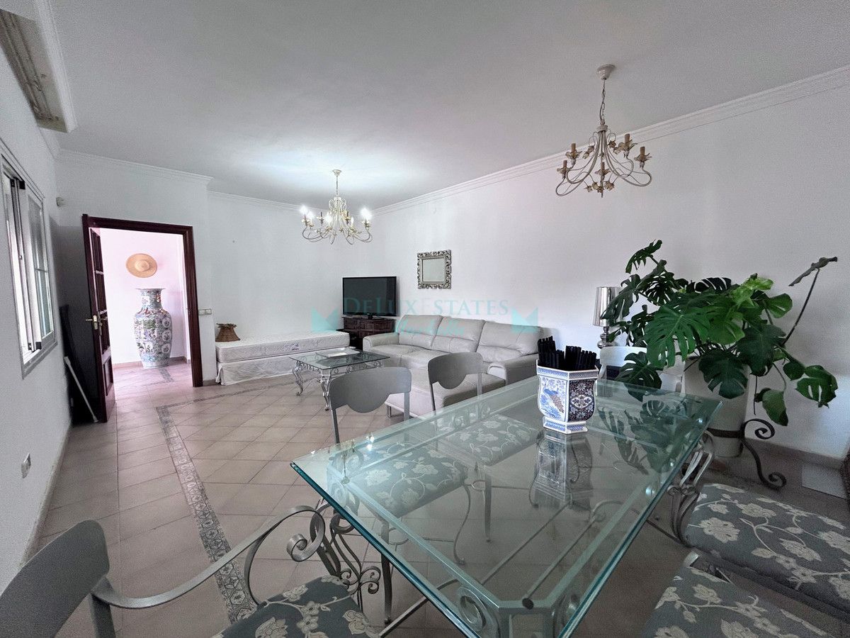 Villa for sale in San Pedro de Alcantara