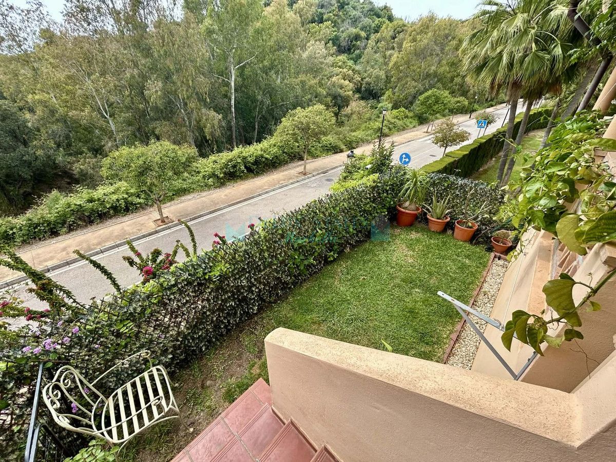 Ground Floor Apartment for sale in Elviria, Marbella East