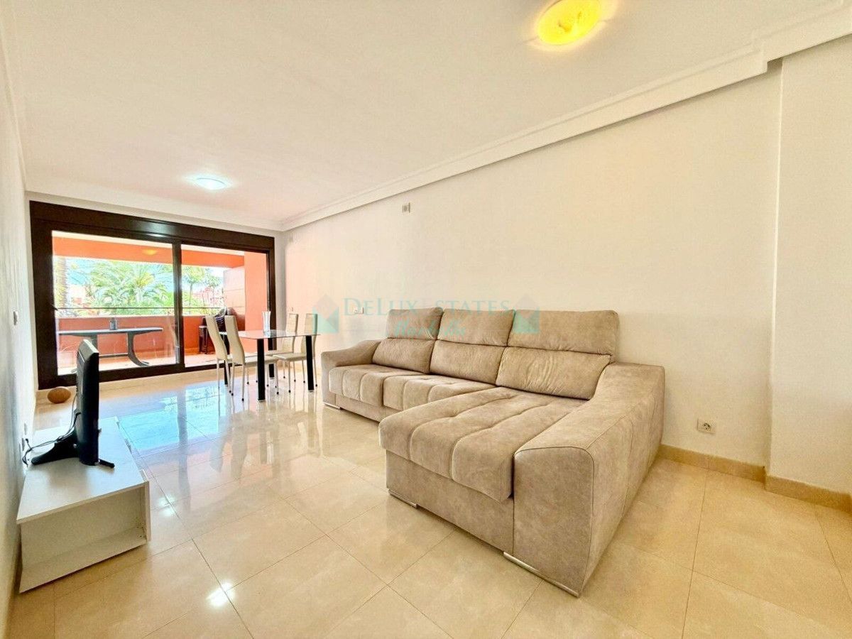 Apartment for sale in Estepona