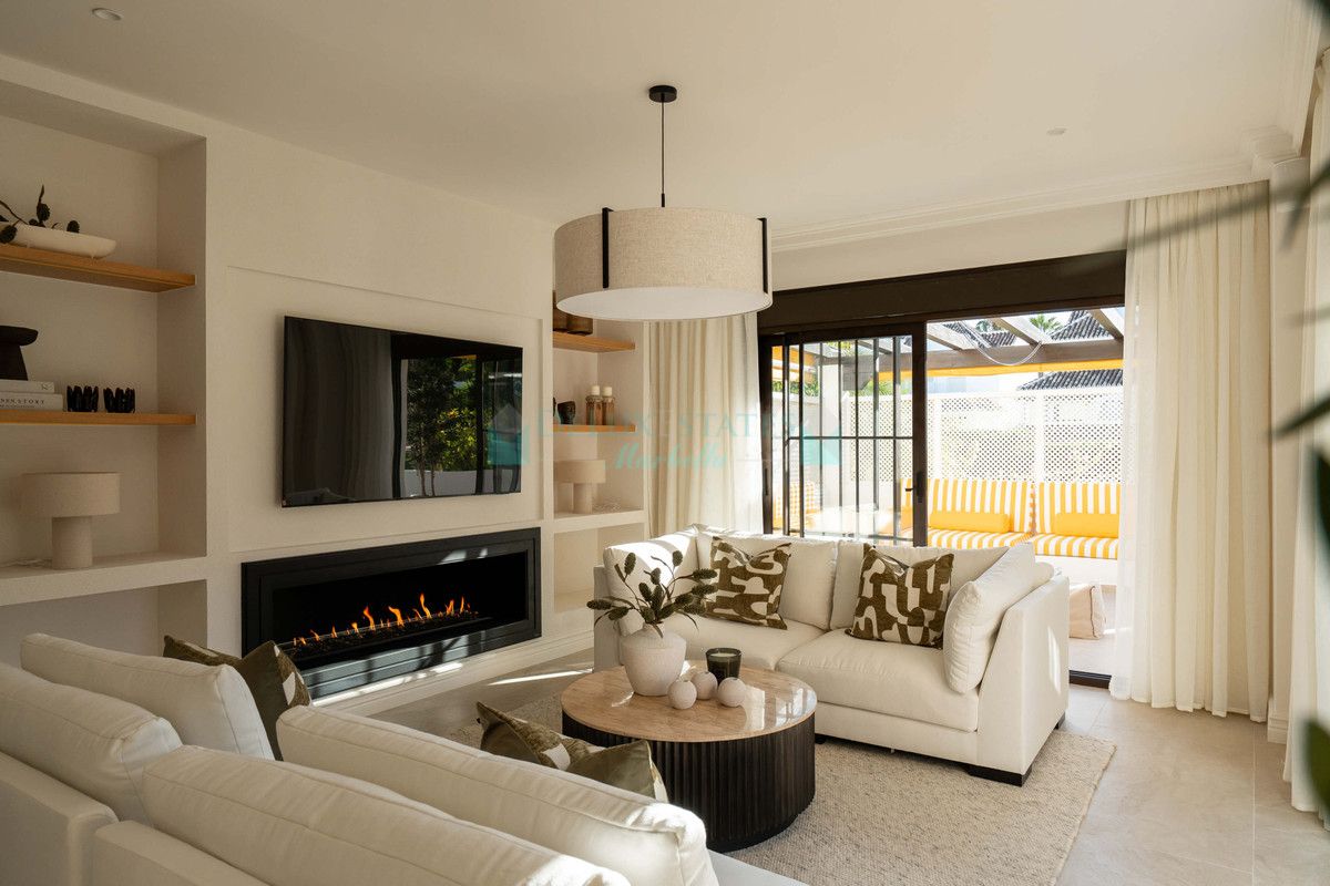 Apartment for sale in Nueva Andalucia