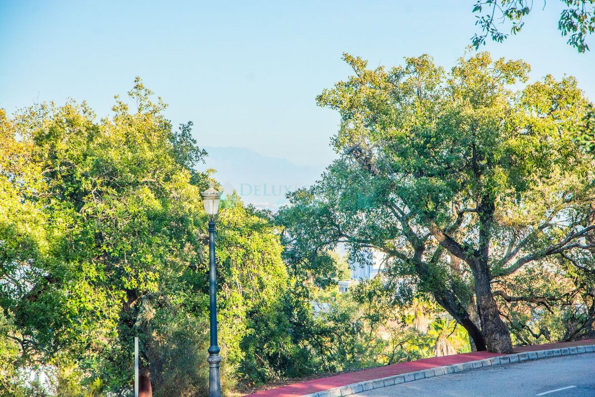 Residential Plot for sale in La Mairena, Marbella East