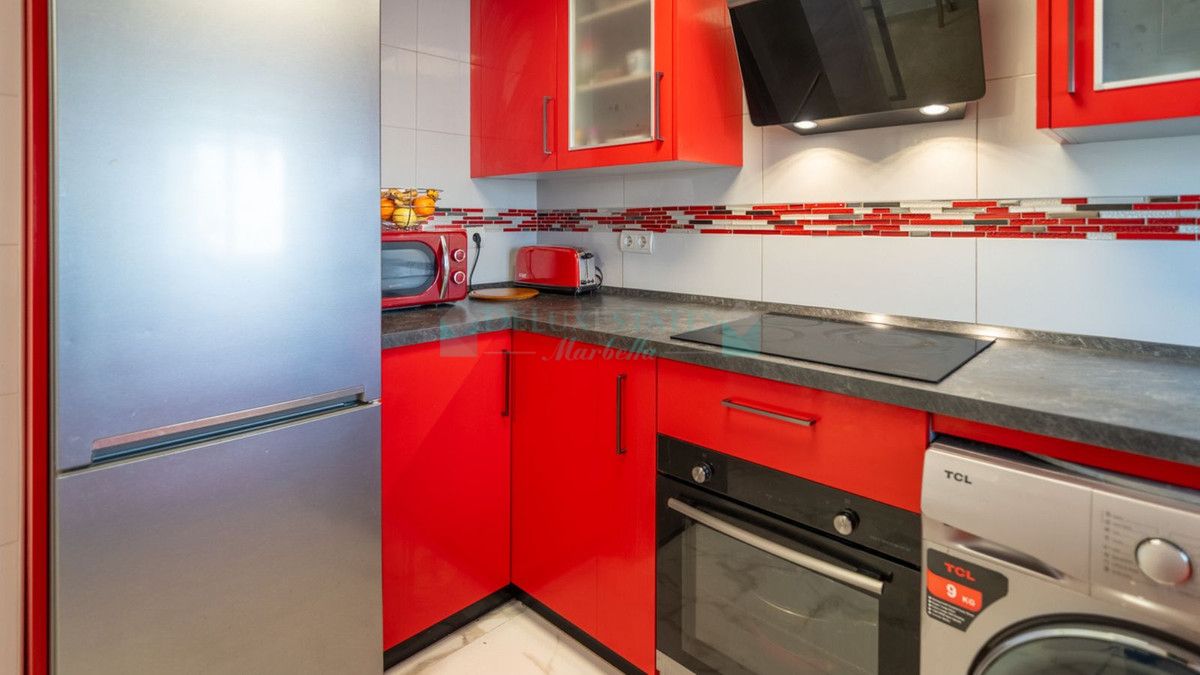 Penthouse for sale in Estepona