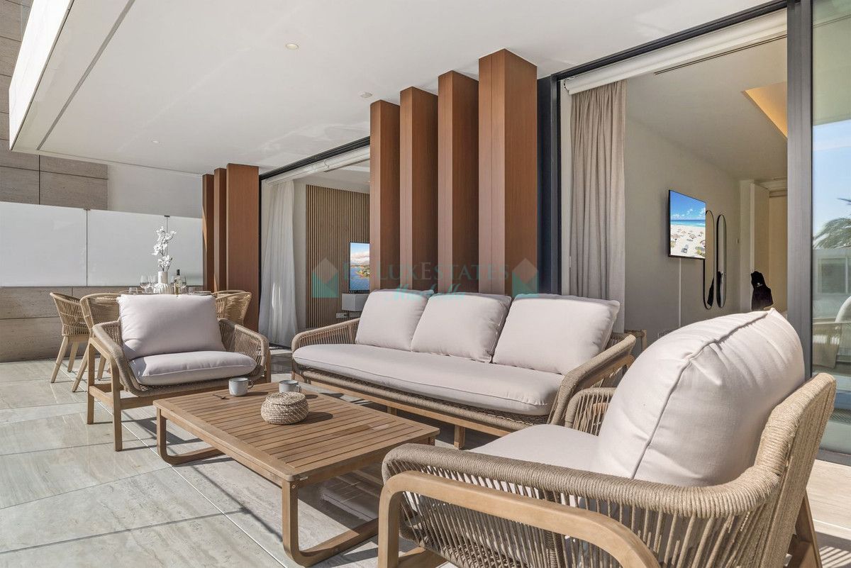 Apartamento en venta en Estepona