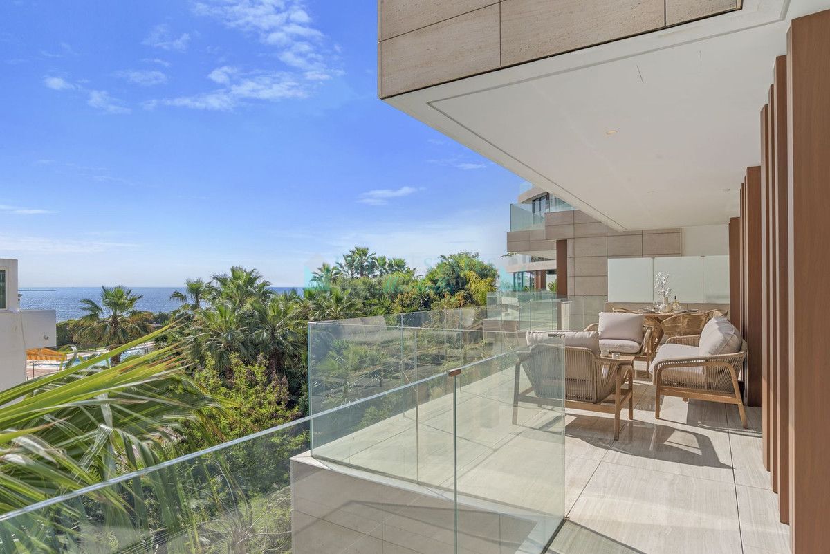 Apartamento en venta en Estepona