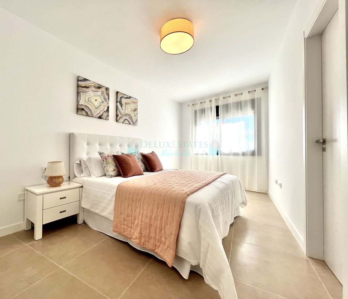 Town House for sale in Estepona