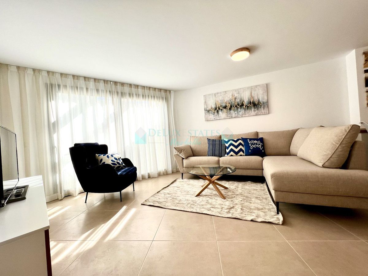 Town House for sale in Estepona