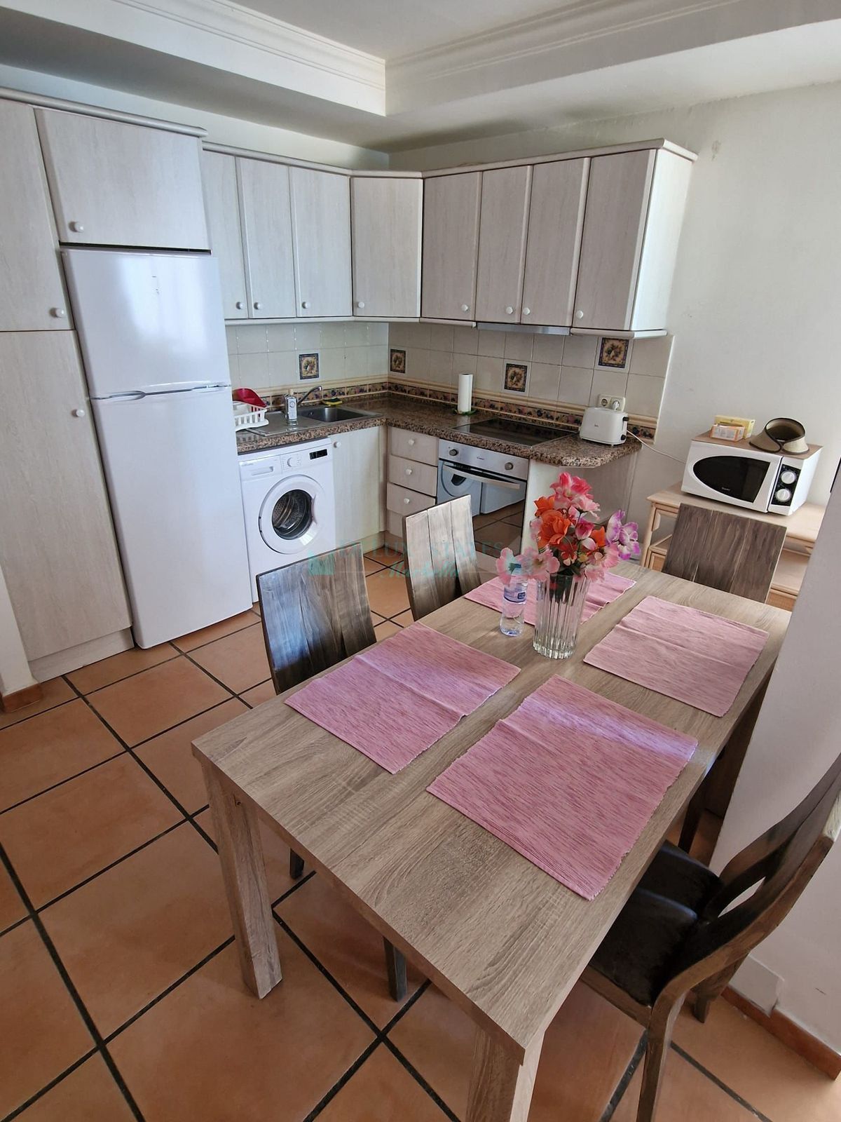 Apartment for sale in Estepona