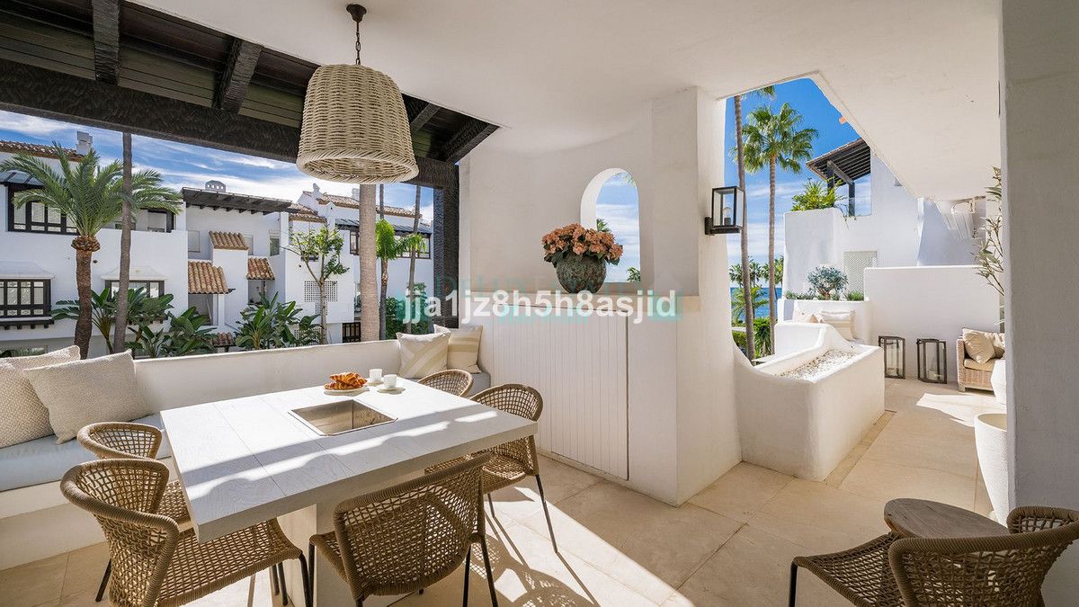Apartment for sale in Marbella Golden Mile