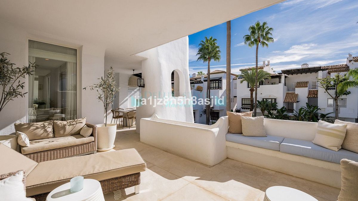 Apartment for sale in Marbella Golden Mile