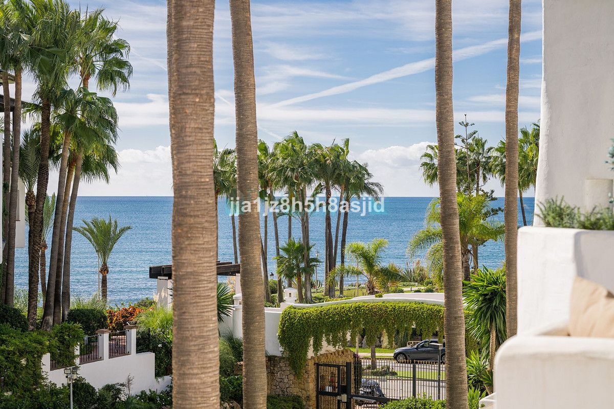 Apartment for sale in Marbella Golden Mile