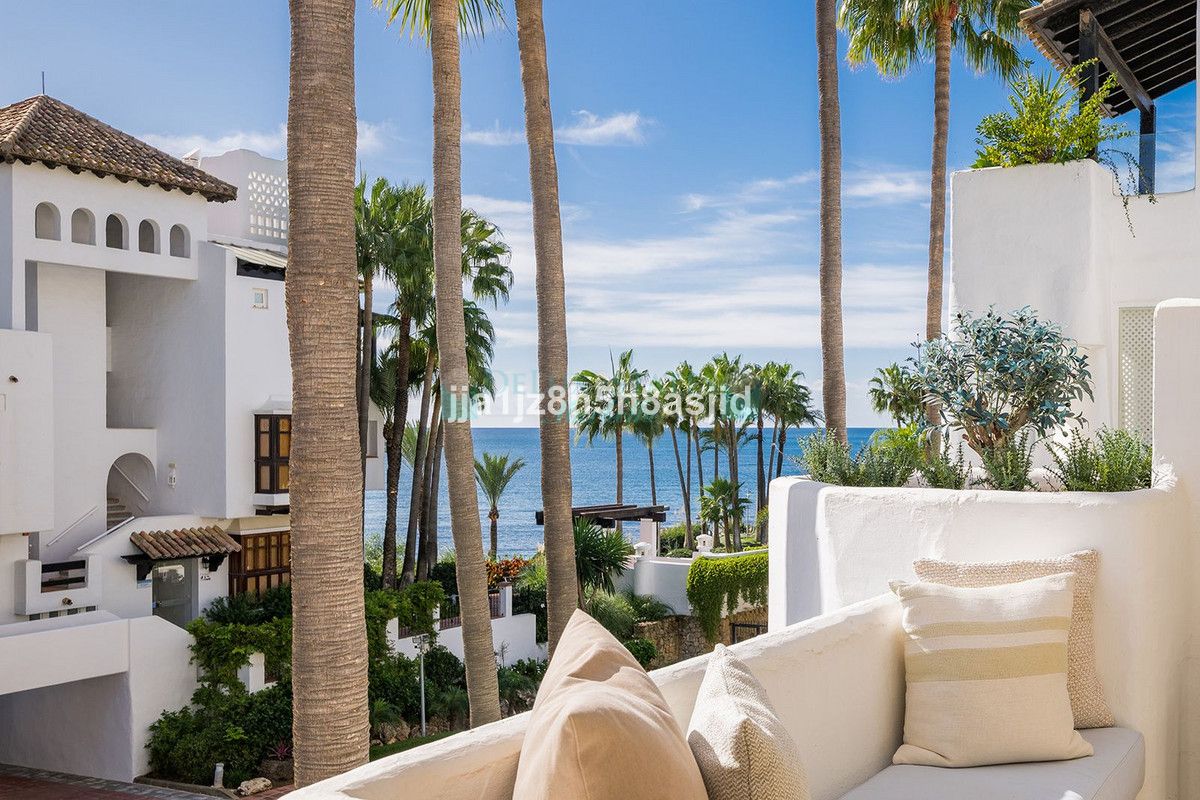 Apartment for sale in Marbella Golden Mile