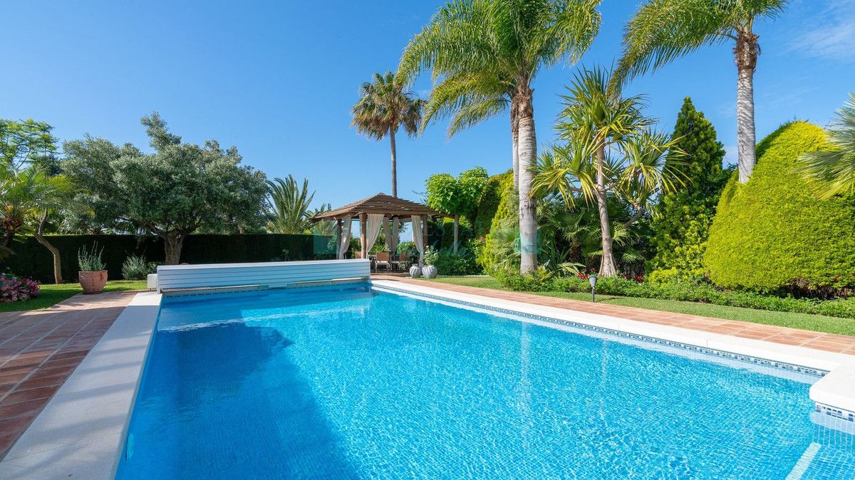 Villa for sale in Elviria, Marbella East