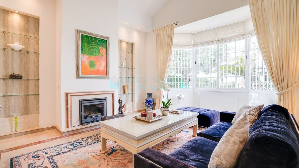 Villa for sale in Elviria, Marbella East