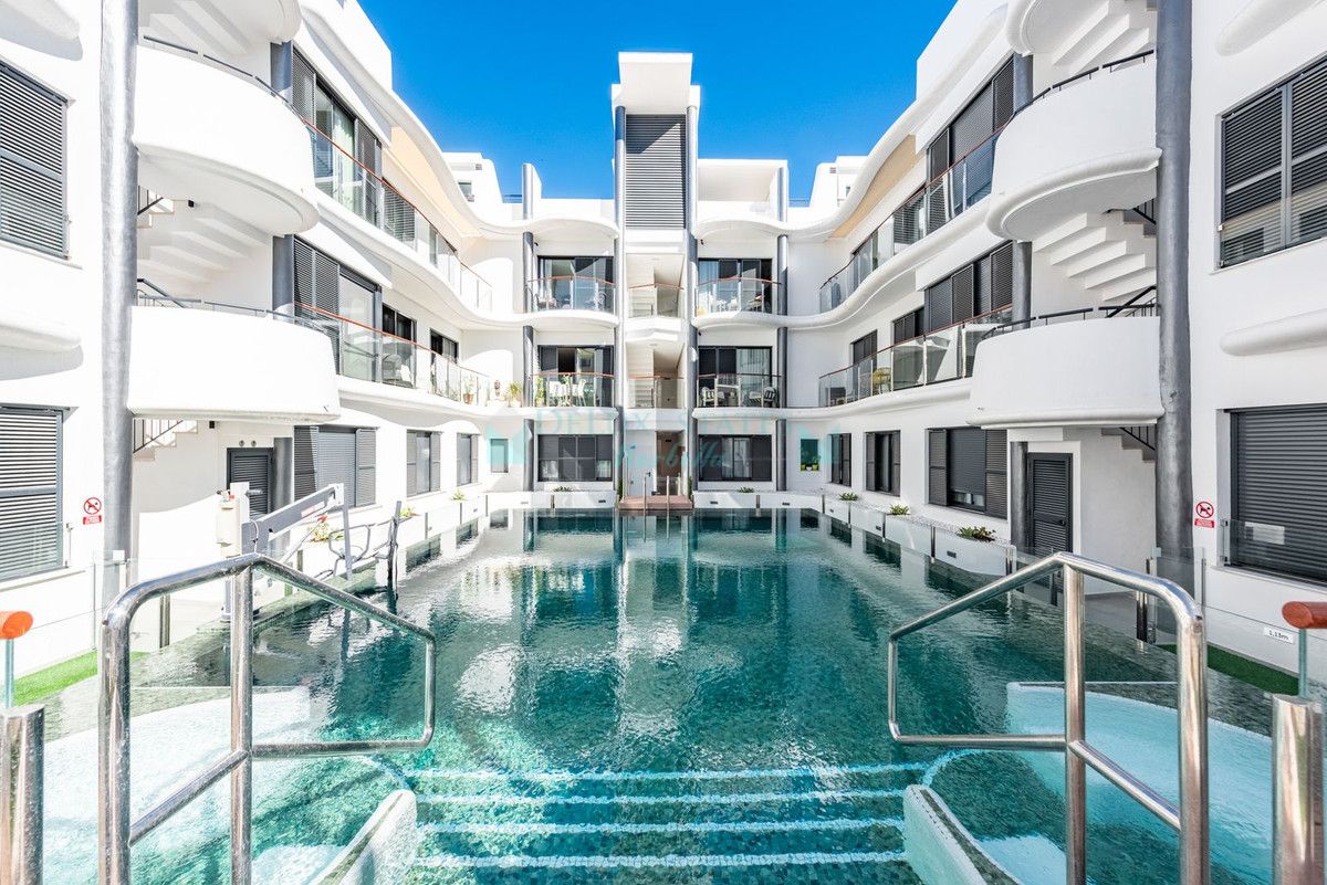 Apartment for sale in Estepona