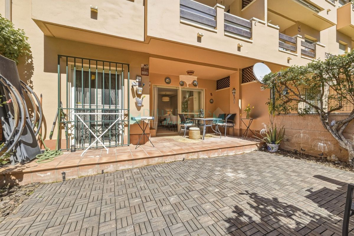 Ground Floor Apartment for sale in Carib Playa, Marbella East