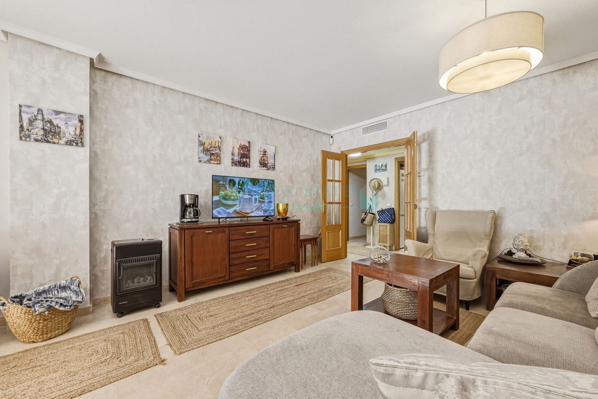 Ground Floor Apartment for sale in Carib Playa, Marbella East