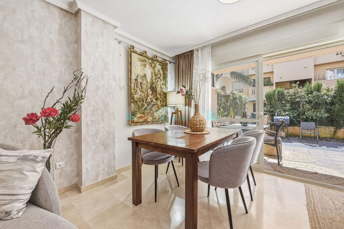 Ground Floor Apartment for sale in Carib Playa, Marbella East