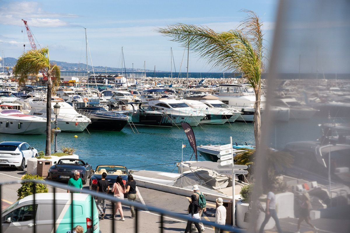 Apartamento en venta en Marbella - Puerto Banus