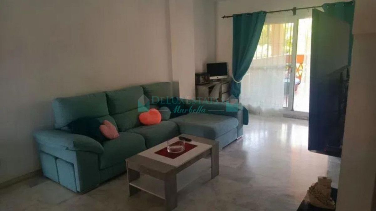 Ground Floor Apartment for sale in Elviria, Marbella East