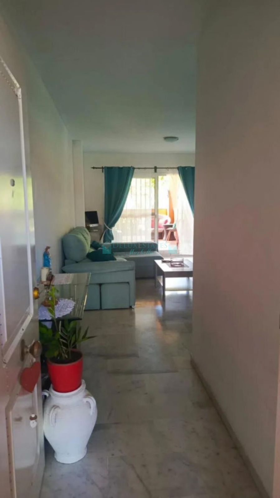 Ground Floor Apartment for sale in Elviria, Marbella East