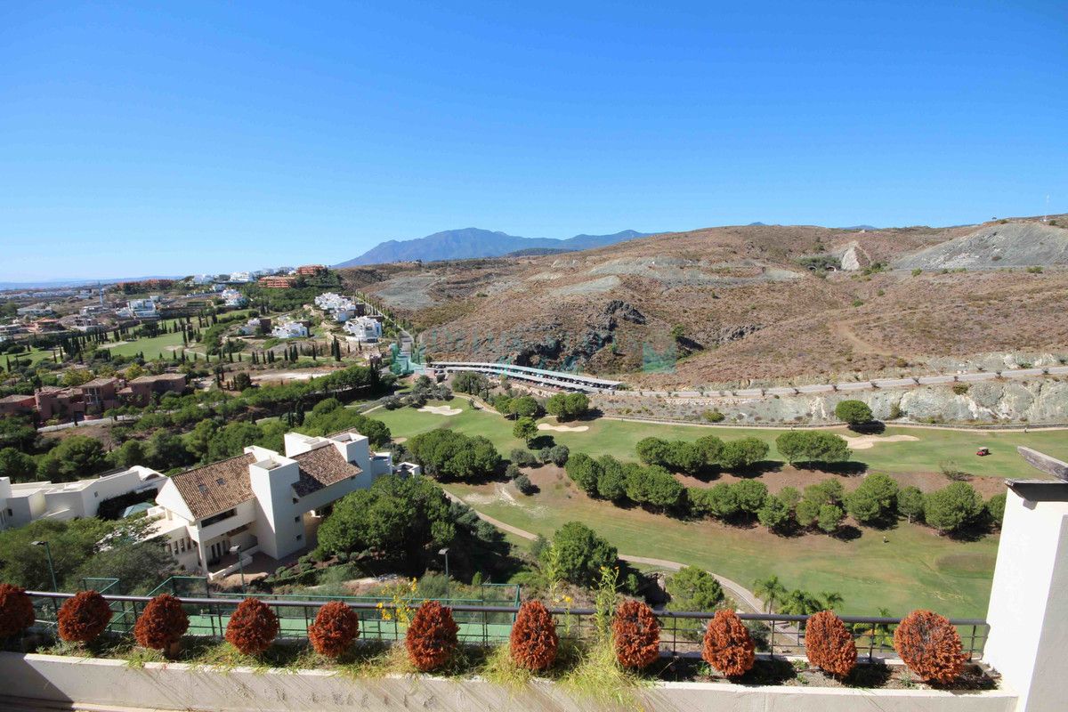 Apartment for sale in Los Flamingos, Benahavis