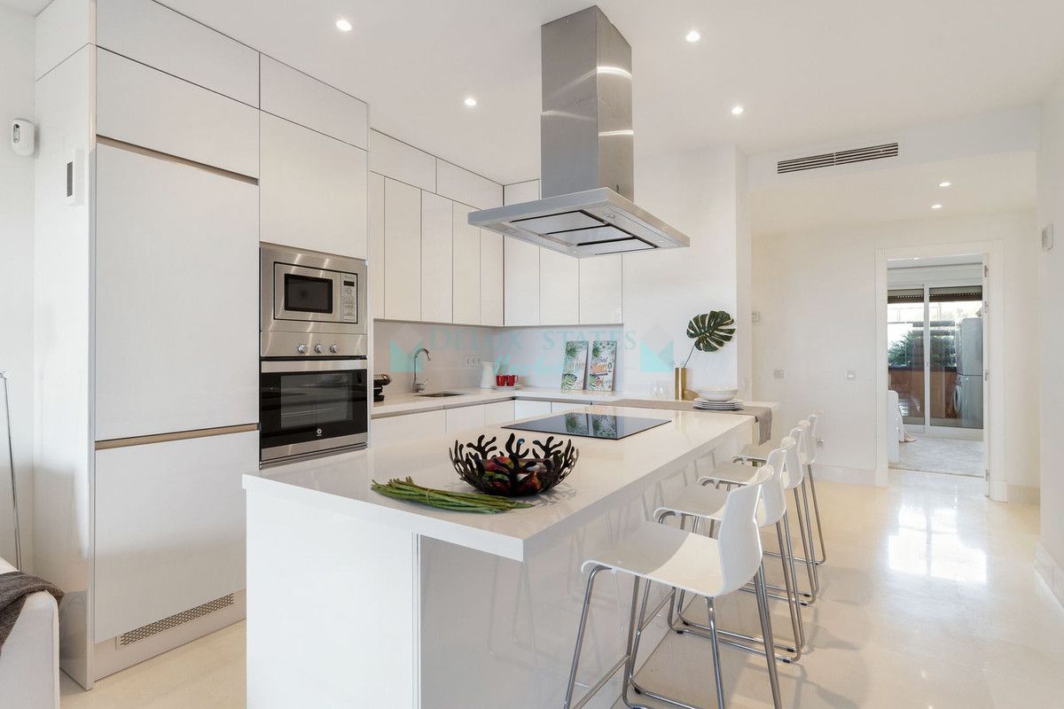 Ground Floor Apartment for sale in Los Flamingos, Benahavis